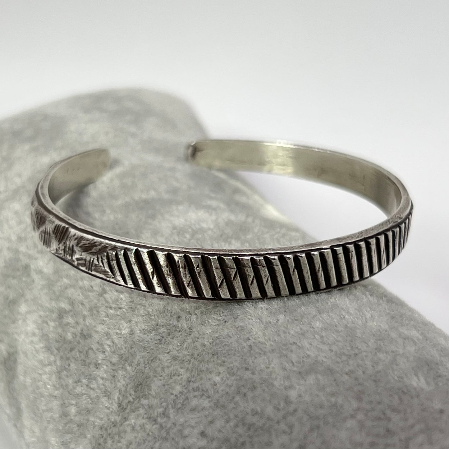 Raw Grace Bracelet 02